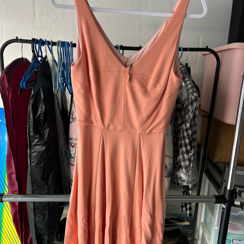 Elegant Peach Sleeveless Dress